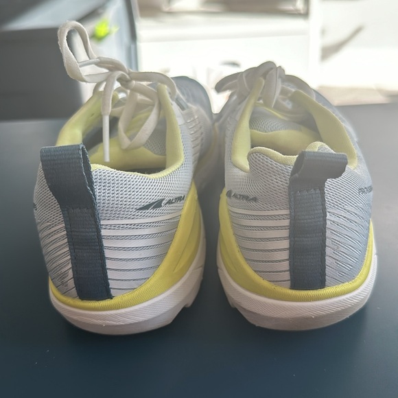 Altra 9.5 running shoes Provision 5 - Picture 4 of 8